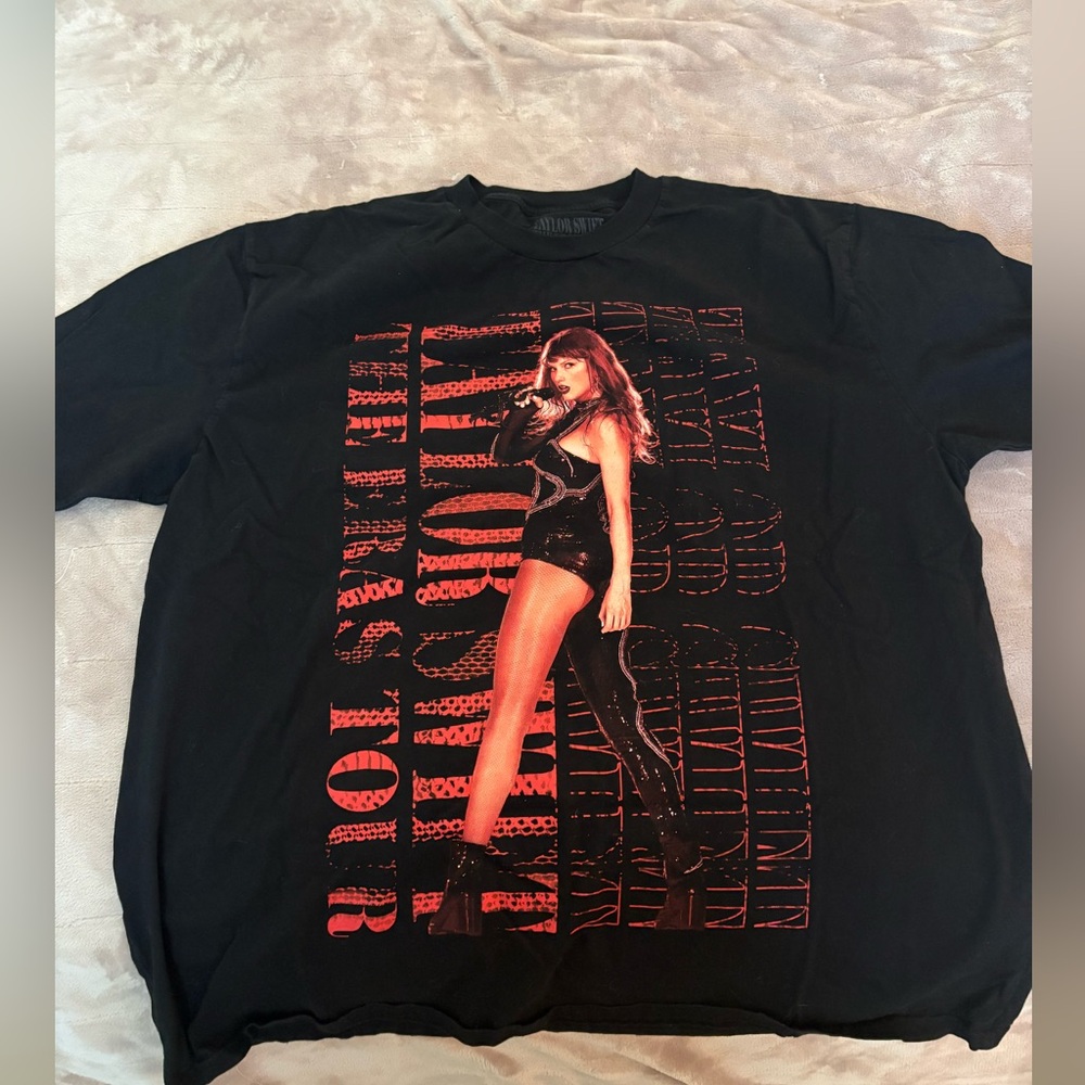 Taylor Swift The Eras Tour Reputation Live Photo Oversized T Shirt